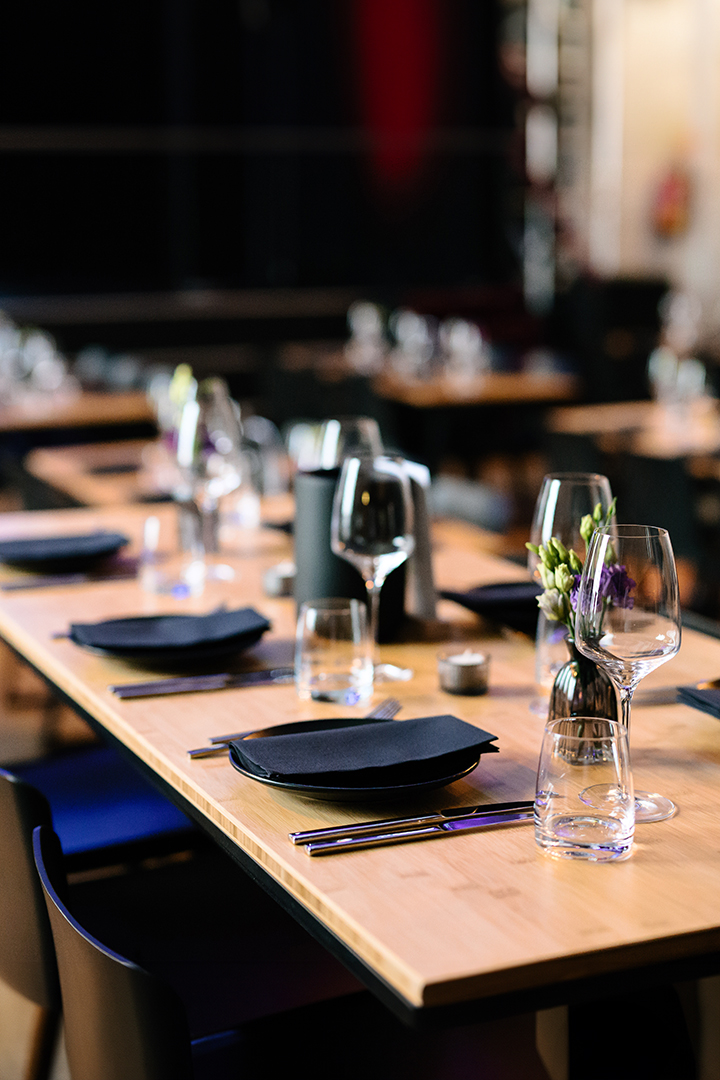 Design Hochtisch - Brückentisch Salt schwarz - Bambus – Bild 4